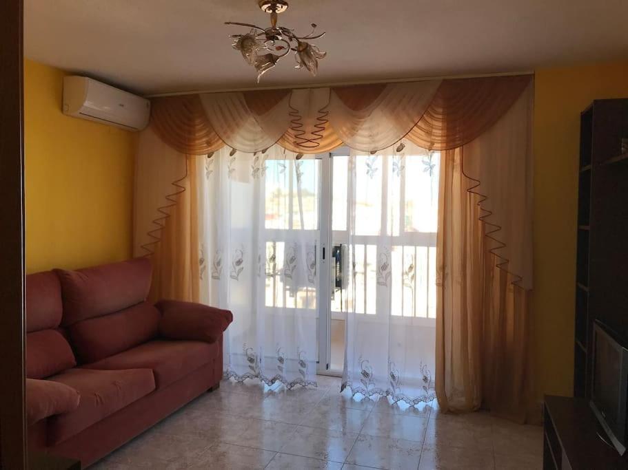 Apartamento Aitana.Esta A 2 Km De La Playa Andando Lejlighed Alicante Eksteriør billede