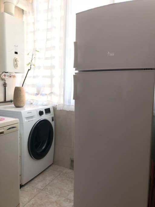 Apartamento Aitana.Esta A 2 Km De La Playa Andando Lejlighed Alicante Eksteriør billede