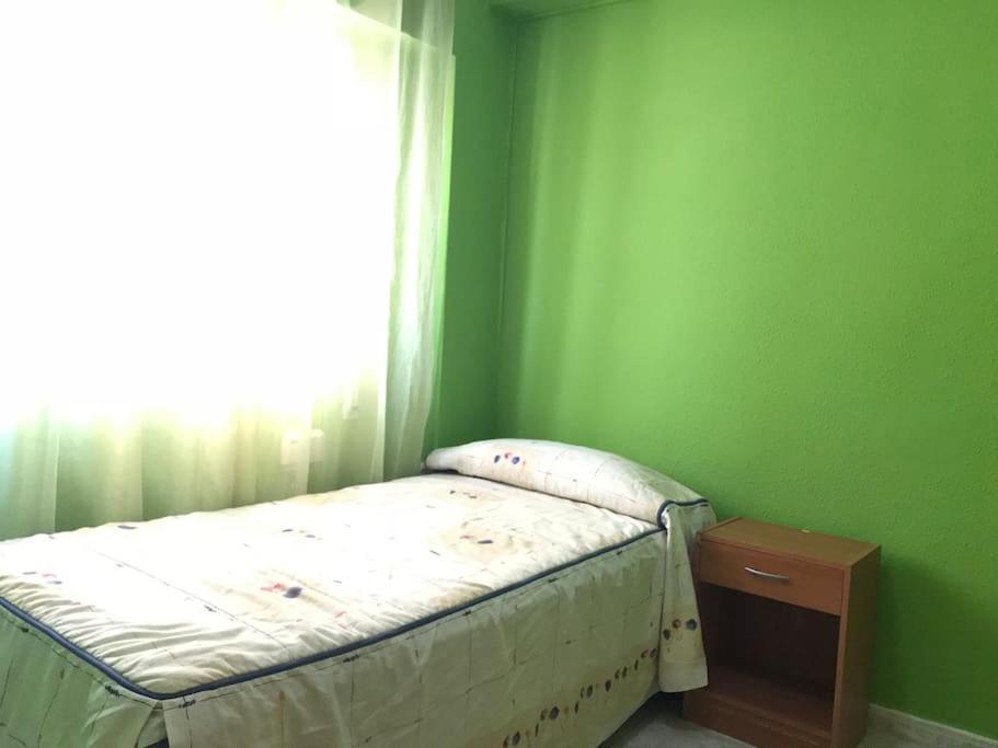 Apartamento Aitana.Esta A 2 Km De La Playa Andando Lejlighed Alicante Eksteriør billede
