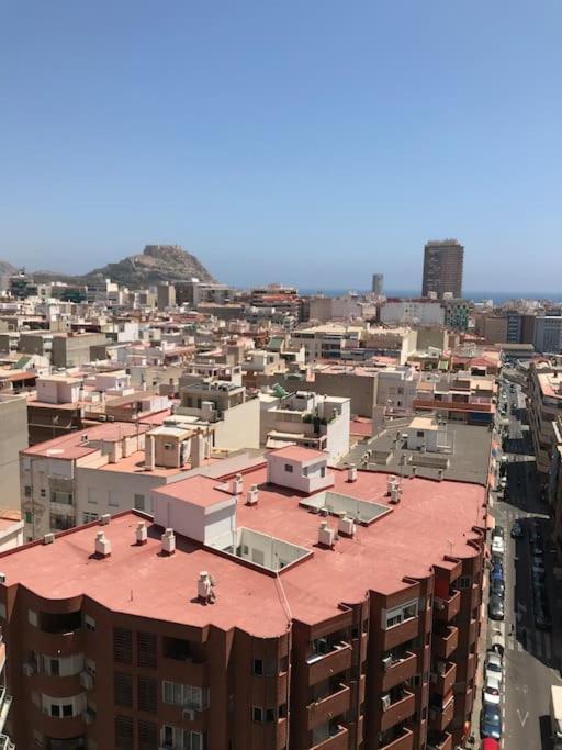 Apartamento Aitana.Esta A 2 Km De La Playa Andando Lejlighed Alicante Eksteriør billede